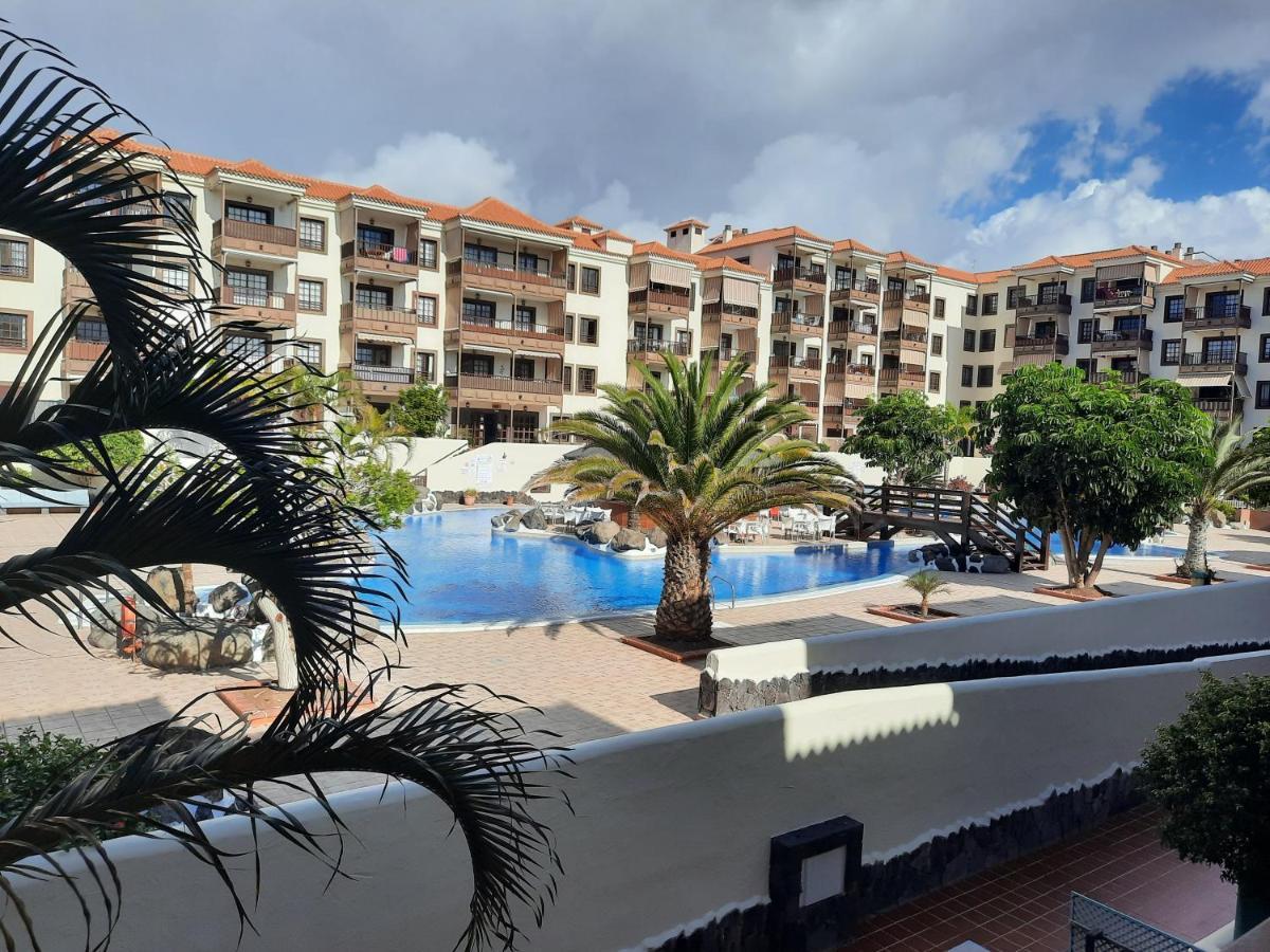 A Charming Apartment With A Swimming Pool Costa del Silencio Eksteriør billede