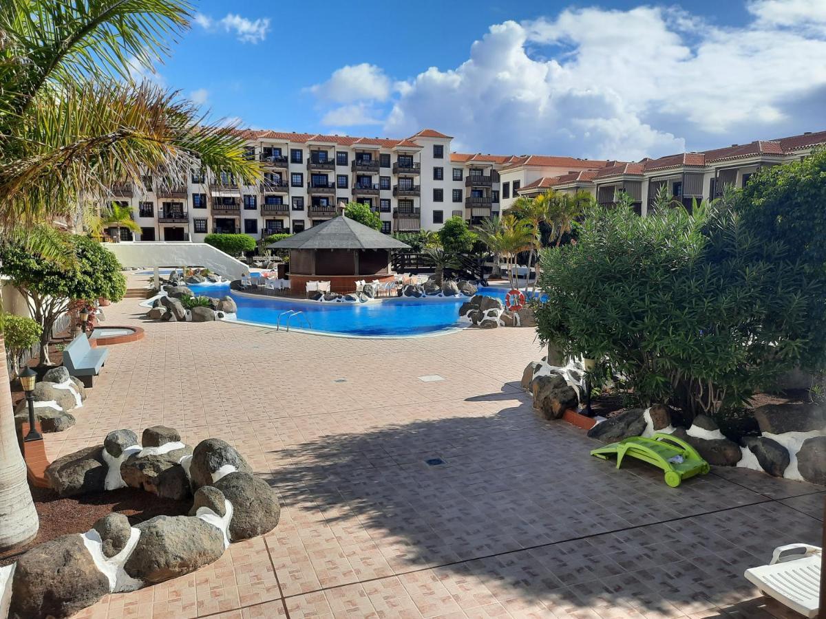 A Charming Apartment With A Swimming Pool Costa del Silencio Eksteriør billede
