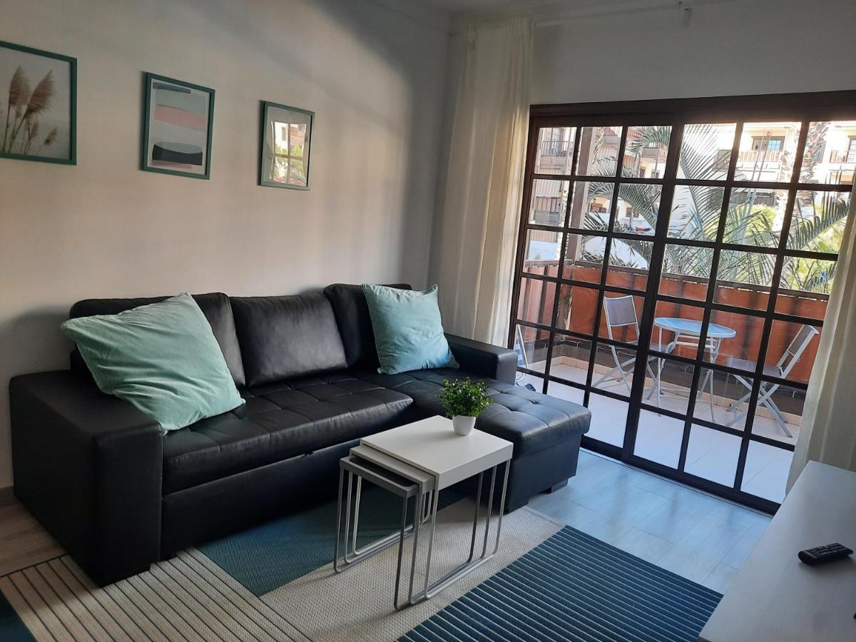 A Charming Apartment With A Swimming Pool Costa del Silencio Eksteriør billede